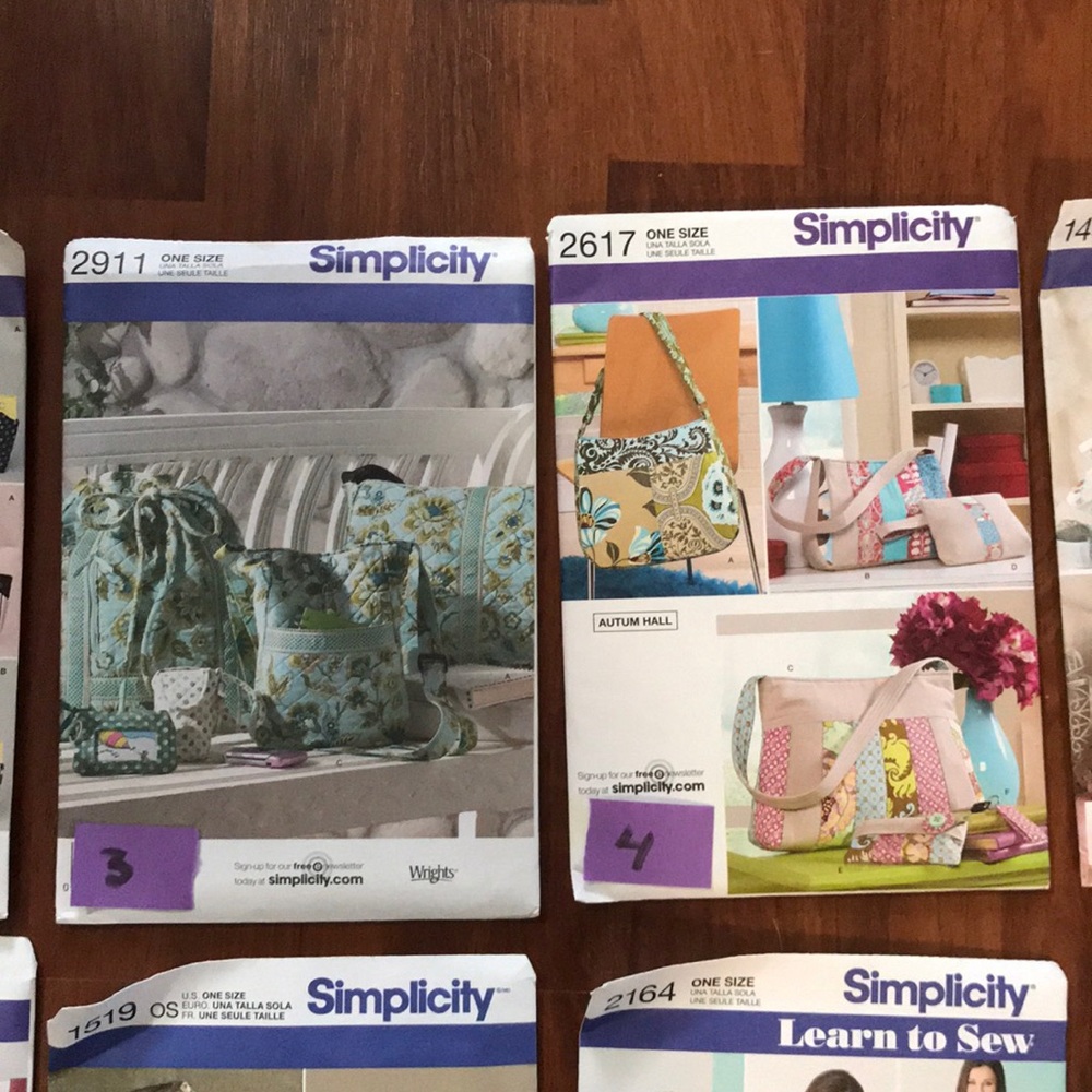 Simplicity Sewing Pattern For Handbags 👜 - Picture 3 of 7